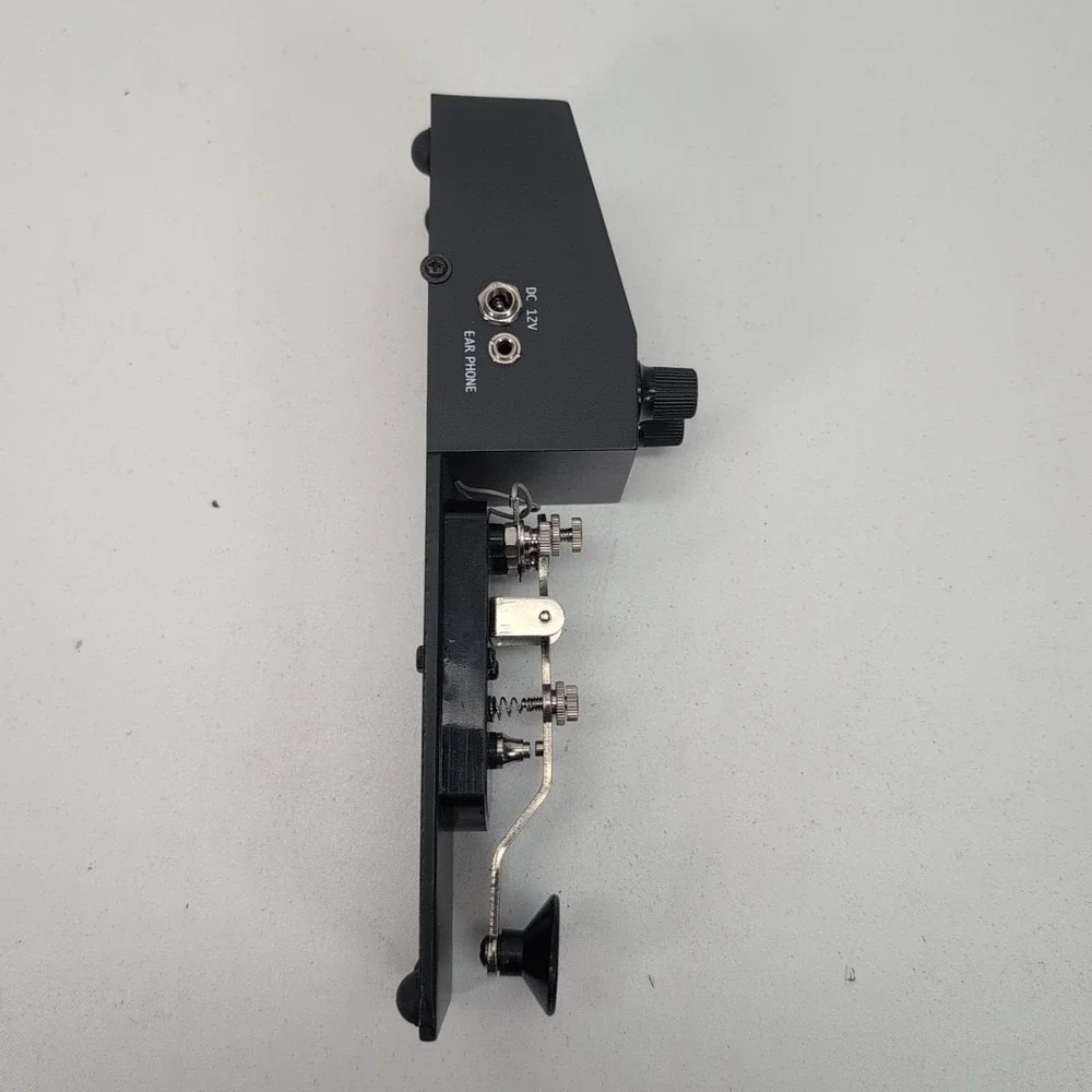 MFJ-557 Deluxe Morse Code Practice Oscillator Straight‎ Key w/ Volume Control